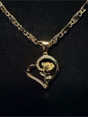 Heart Rose Pendant W/CZ’s Valentino Star Cut 20in 3.5MM 14K Stamped Necklace